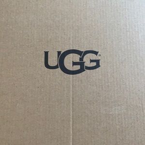 ugg’s (BRAND NEW)